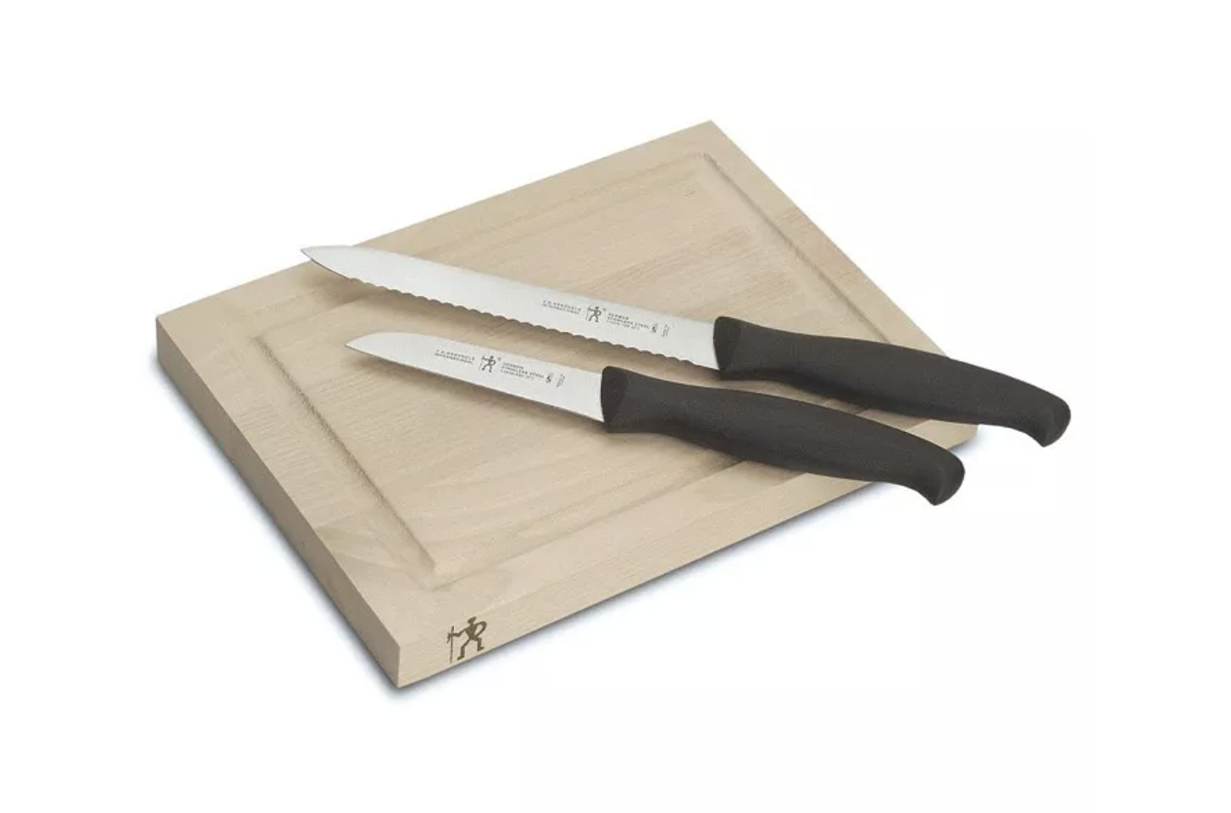 Henckels bar board and two knives