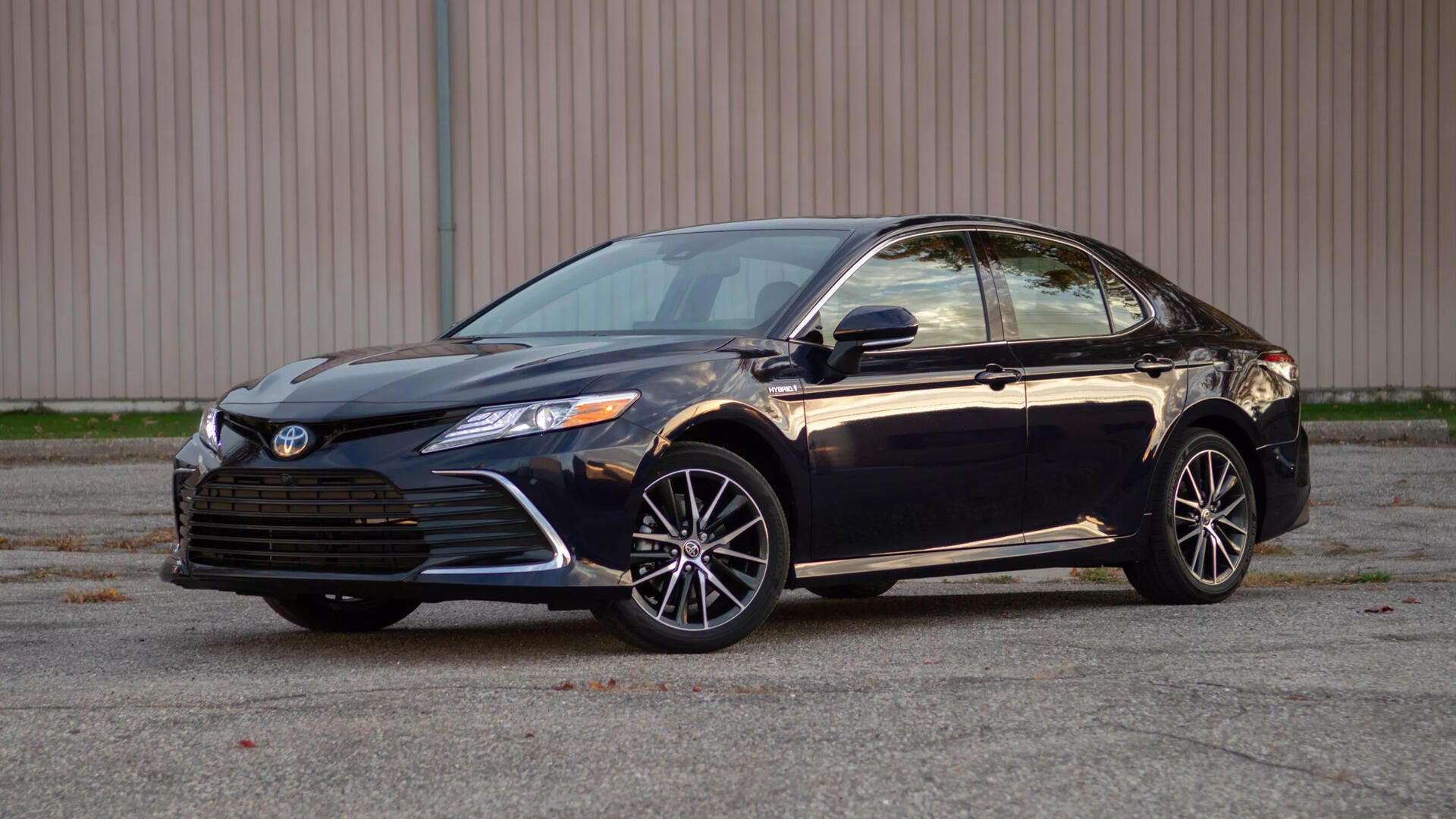 camry-hybrid-1080p