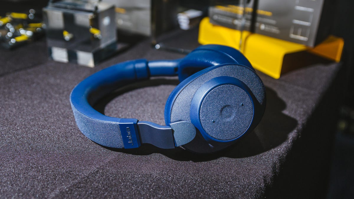 jabra-elite-85h-product-photos-2