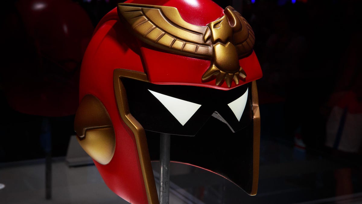 nintendo-booth-smash-bros-props-7867