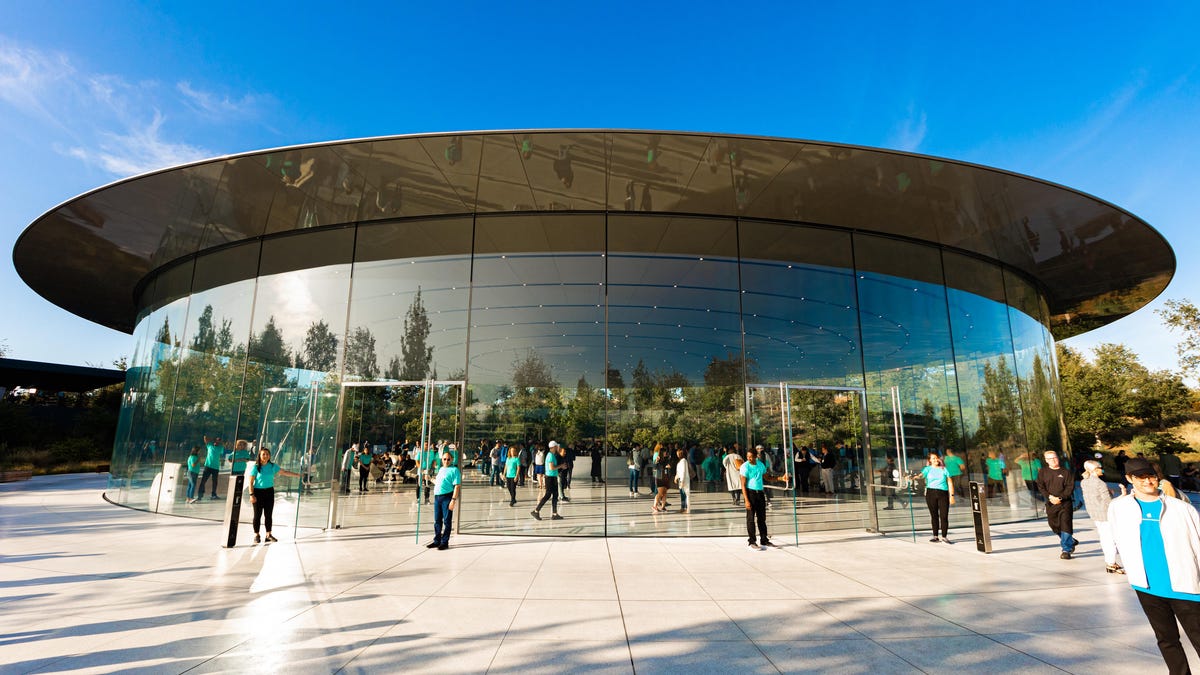 apple-event-091019-iphone-11-8578