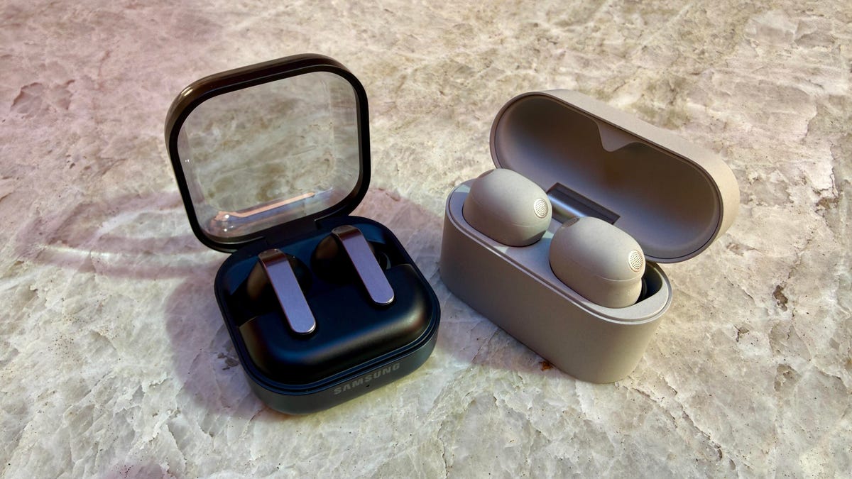 sony-xm6-vs-galaxy-buds-4-pro-1