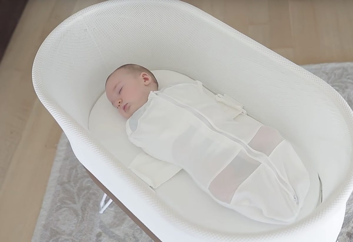 snoo-smart-sleeper-cnet