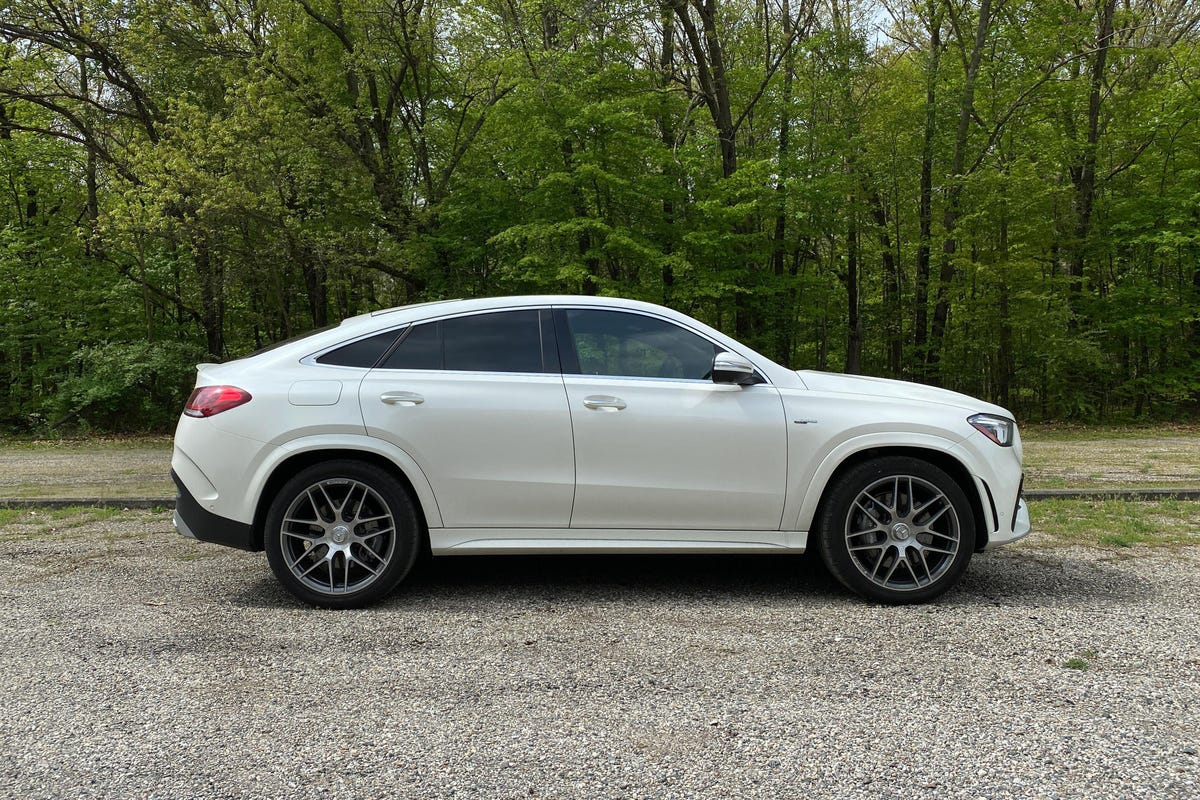 2021-mercedes-amg-gle53-coupe-promo