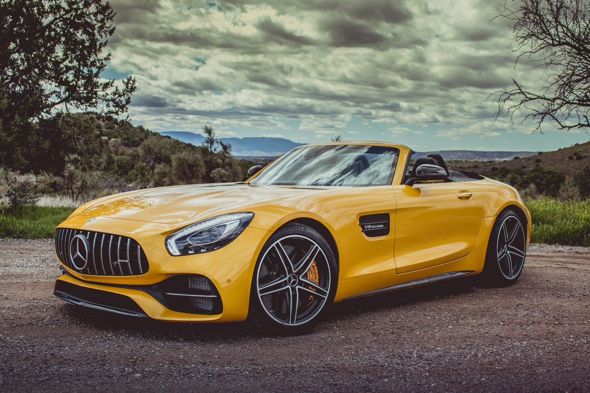 2018-mercedes-amg-gt-c-roadster-1.jpg