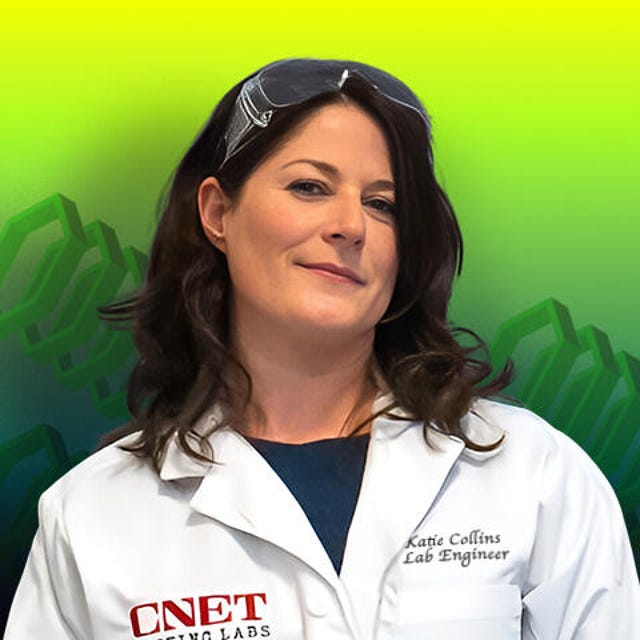 Headshot of Katie Collins