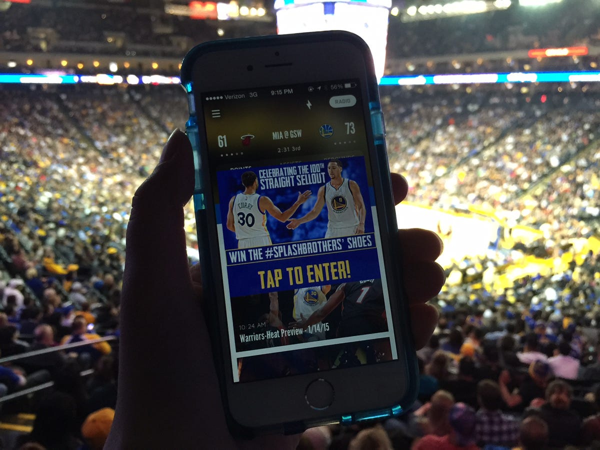 warriors-app-ibeacon-shoes.jpg