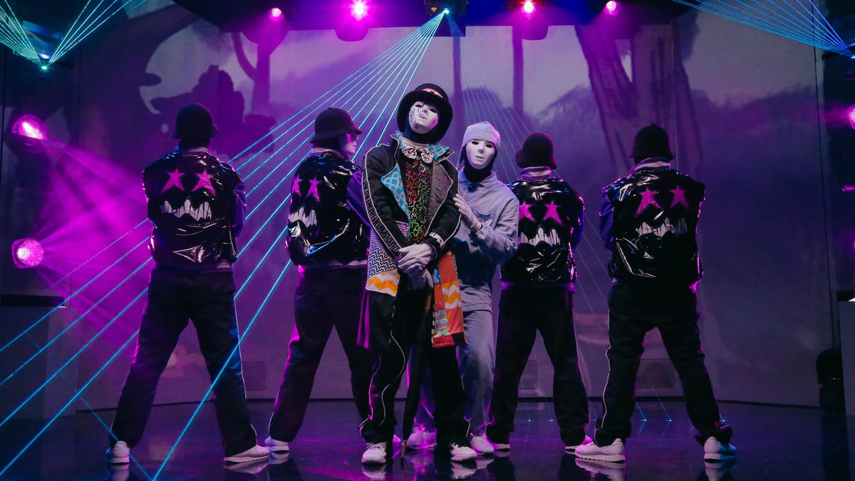 img-0163-jabbawockeez-new-show-photo-3-hi-res