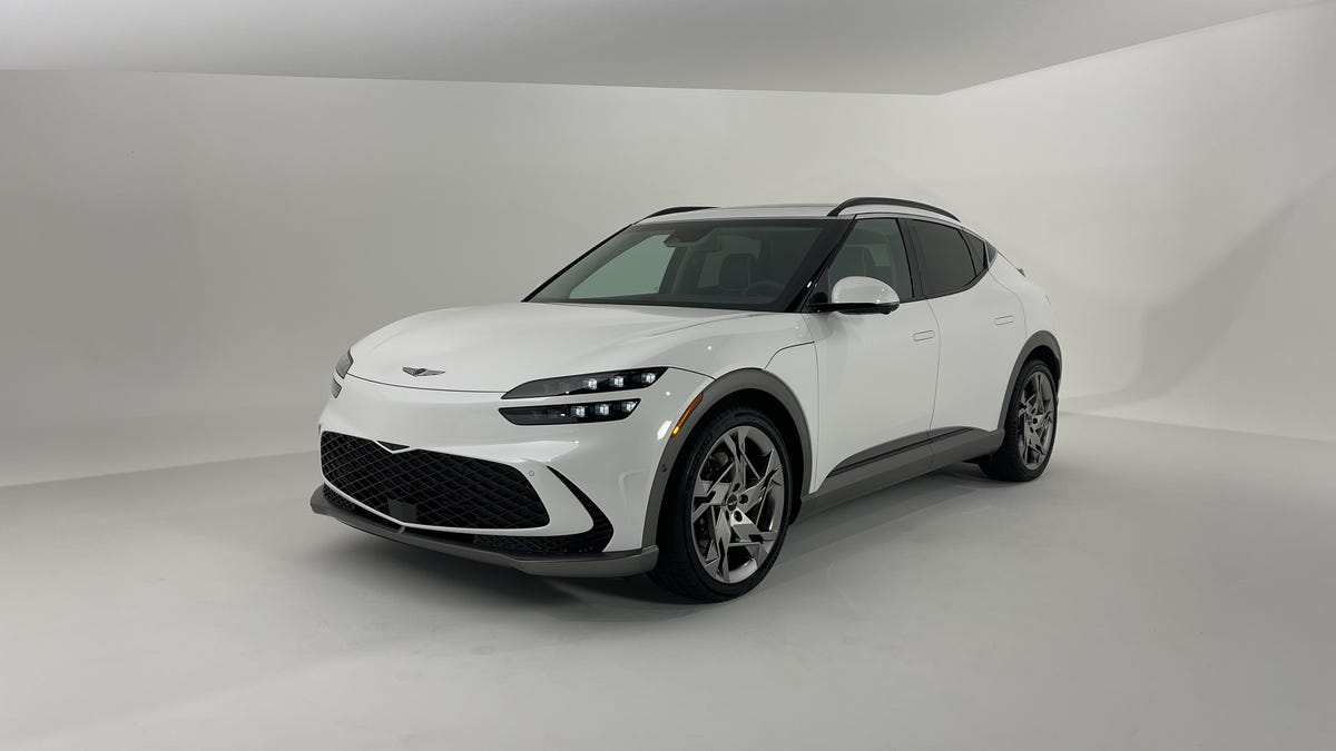 genesis-gv60-ev-crossover-studio-112