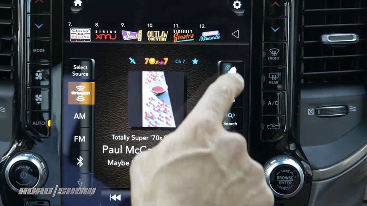 SiriusXM 360L artist selection