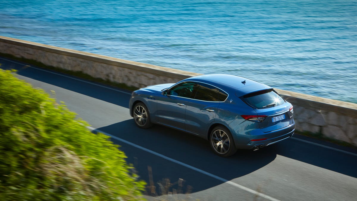 17897-maseratilevantehybrid