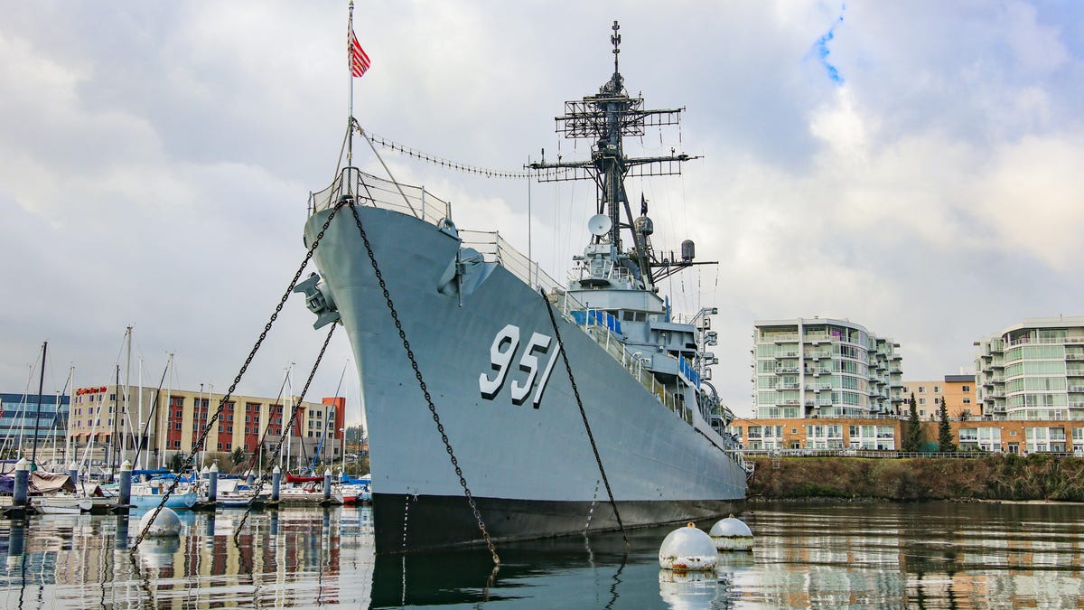 uss-turner-joy-59-of-52