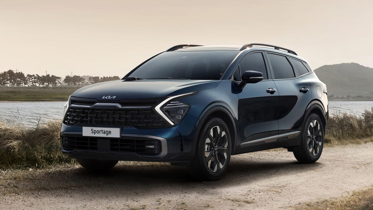 2022 Kia Sportage - grille