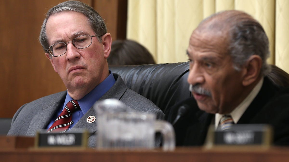 Advocacy groups backing "Aaron's Law" are asking Rep. Bob Goodlatte (left) and Rep. John Conyers not to veer in the other direction and make federal hacking laws even more Draconian, which a new proposal would do.