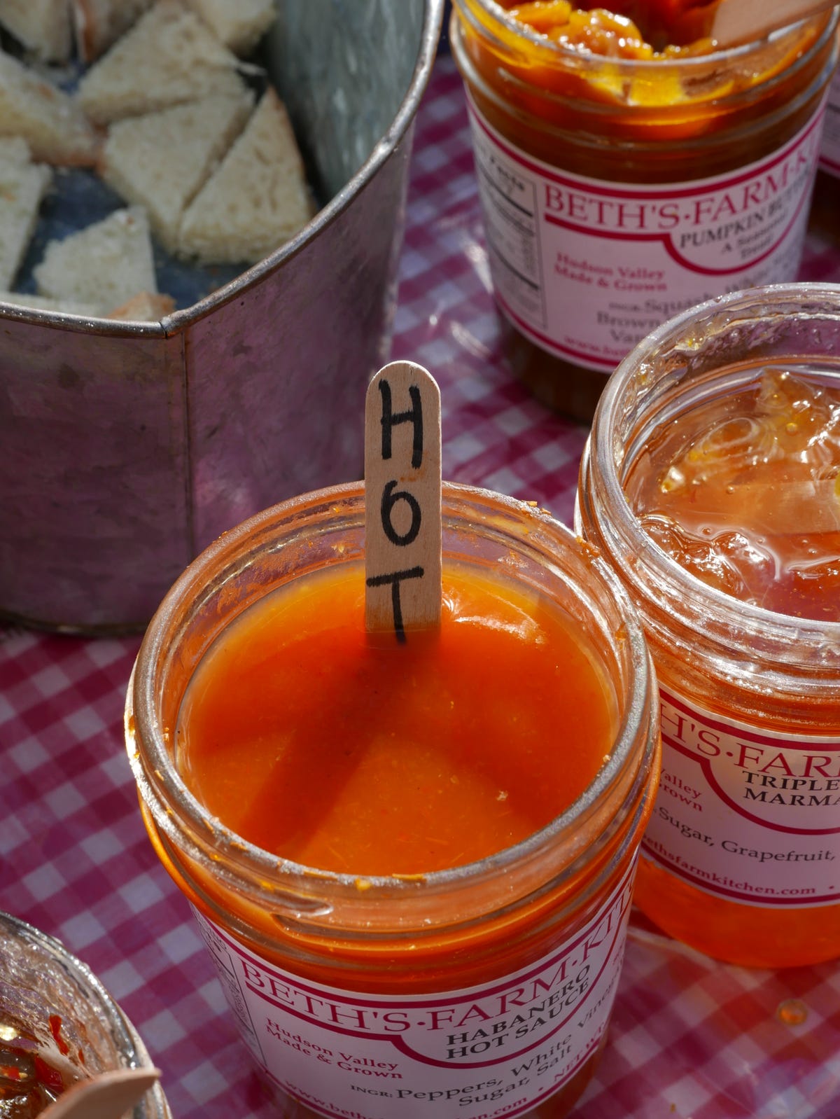 Panasonic LX100 full-resolution photo sample