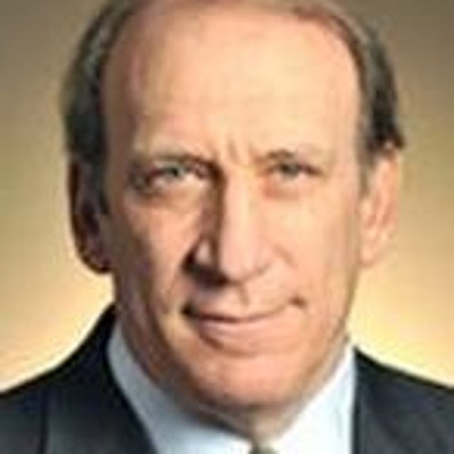 Headshot of Blair Levin