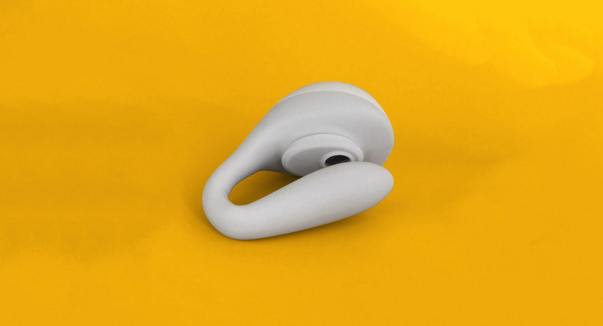 lora-dicarlo-ose-folded