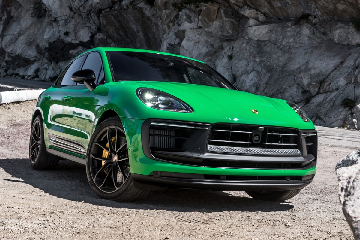 2022-porsche-macan-gts-210