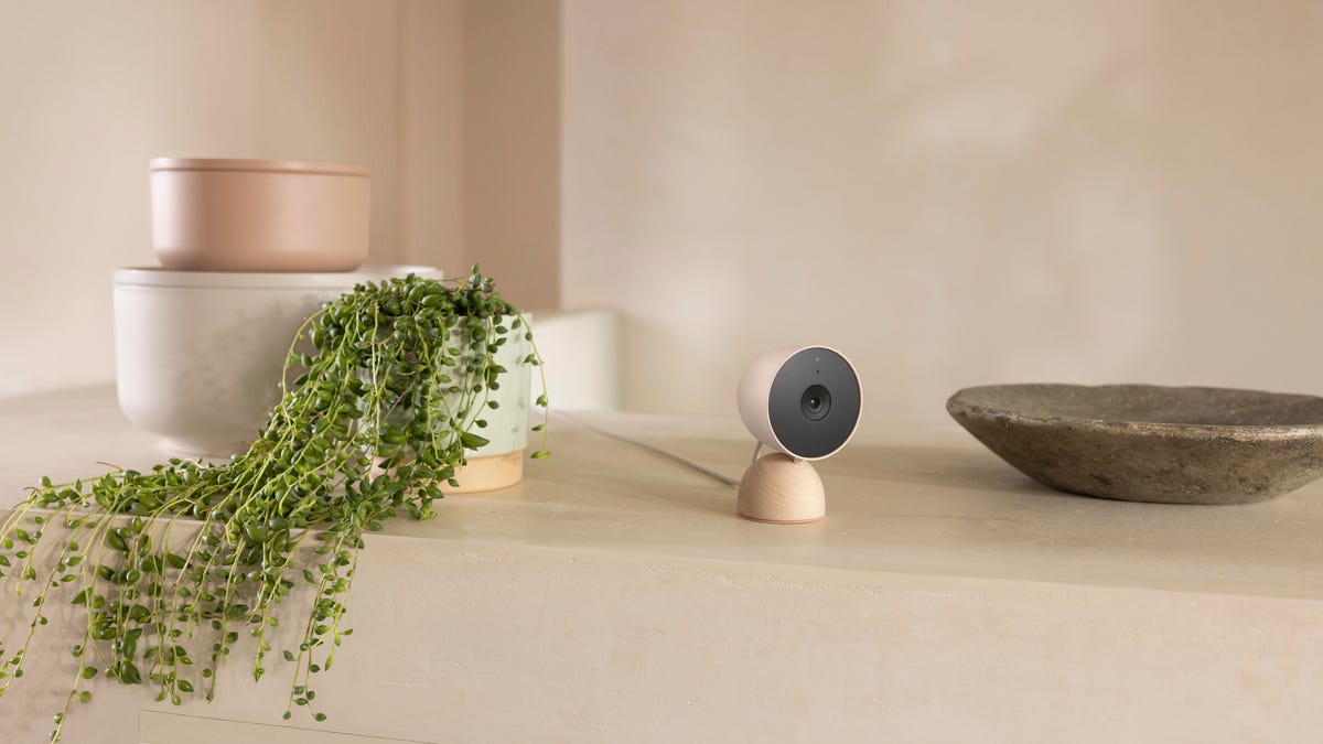 nest-cam-wired-sand-with-maple-wood-base