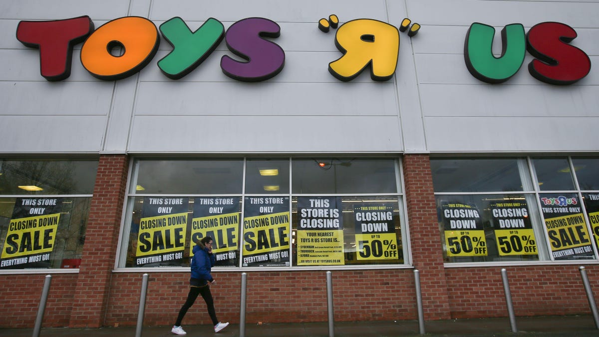 BRITAIN-BUSINESS-ECONOMY-COMPANY-RETAIL-TOYS R US