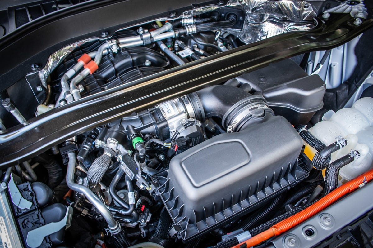 2020-ford-explorer-hybrid-9