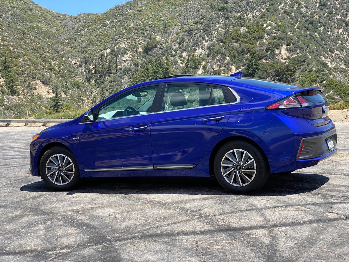 2020-hyundai-ioniq-electric-004
