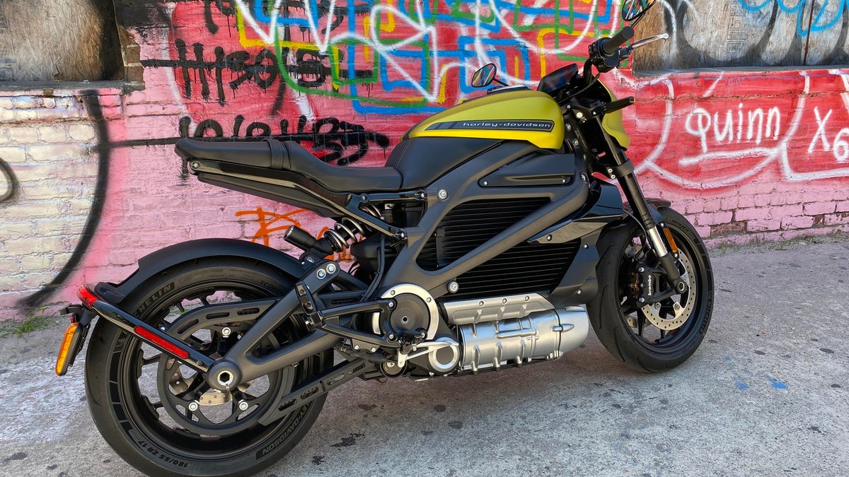 2020-harley-davidson-livewire-002