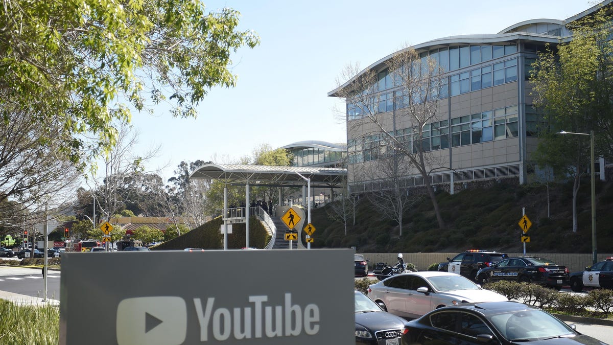 180403-cbsnews-youtube-shooting-01-1