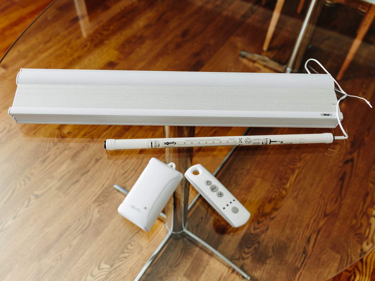 somfy-smart-blindes-product-photos-1.jpg