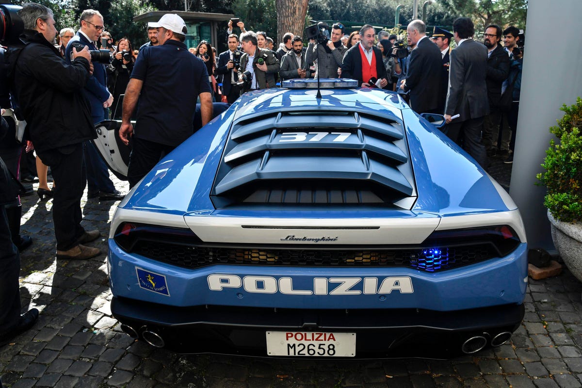 ITALY-AUTO-LAMBORGHINI-POLICE