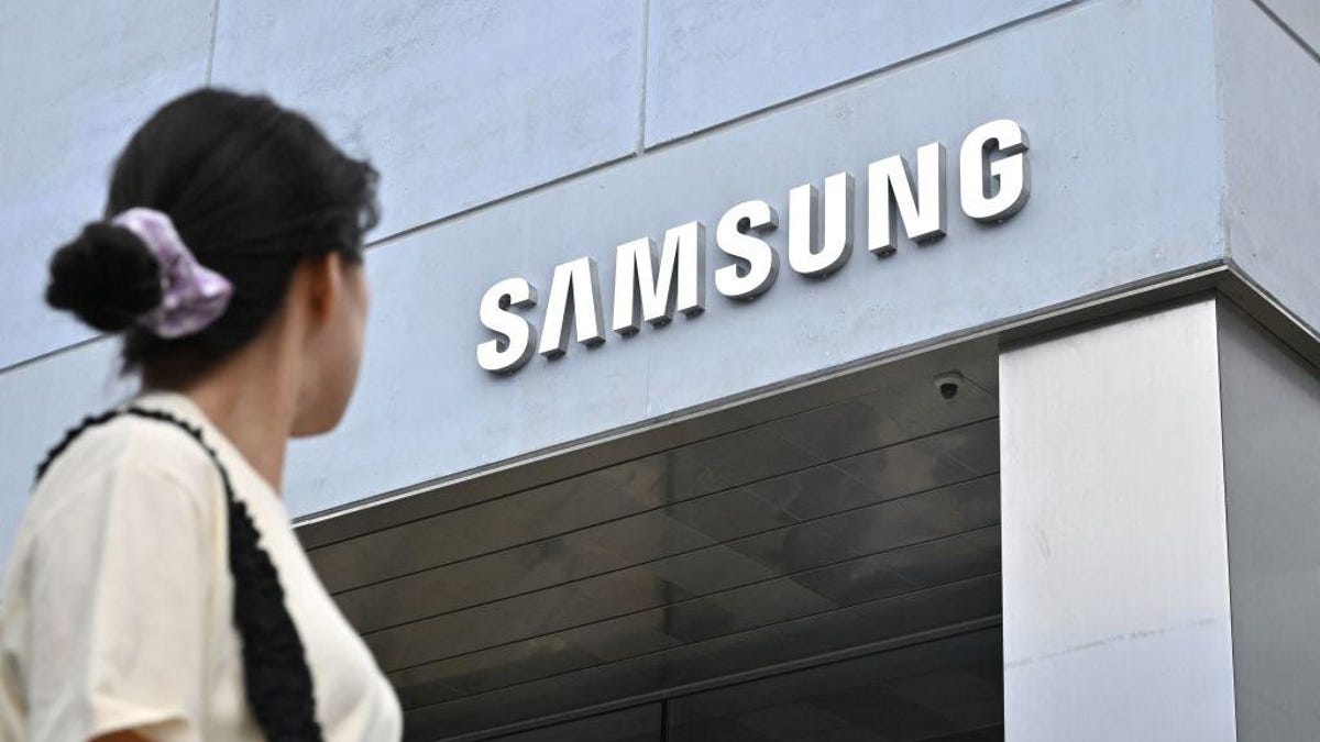 samsung-logo-gettyimages-1259143668