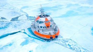 site-the-spaceship-shaped-station-exploring-the-arctic-v1