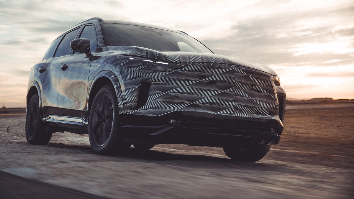 2022 Infiniti QX60 prototype
