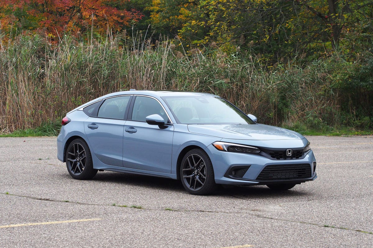 2022 Honda Civic Hatchback Sport Touring - front