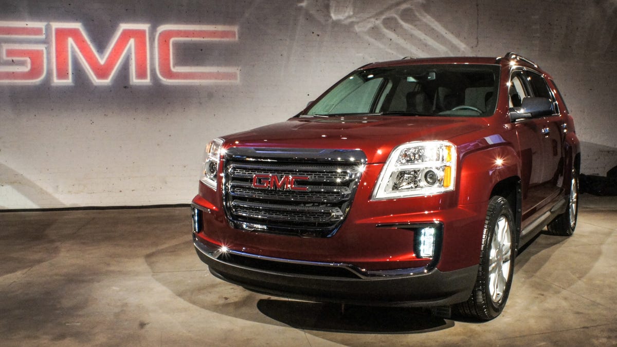 2016gmcterrain-011.jpg