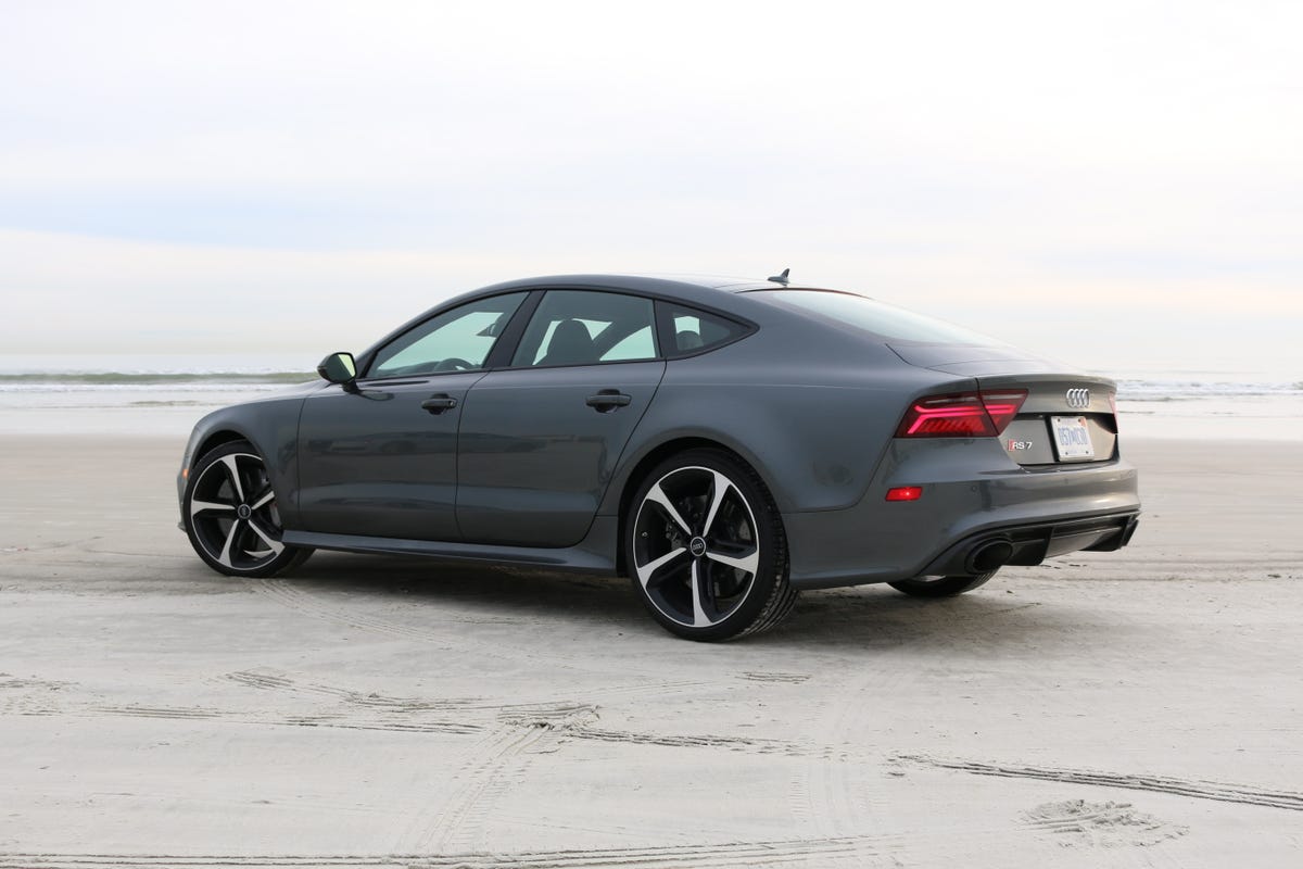2016-audi-rs-7-performance-1.jpg