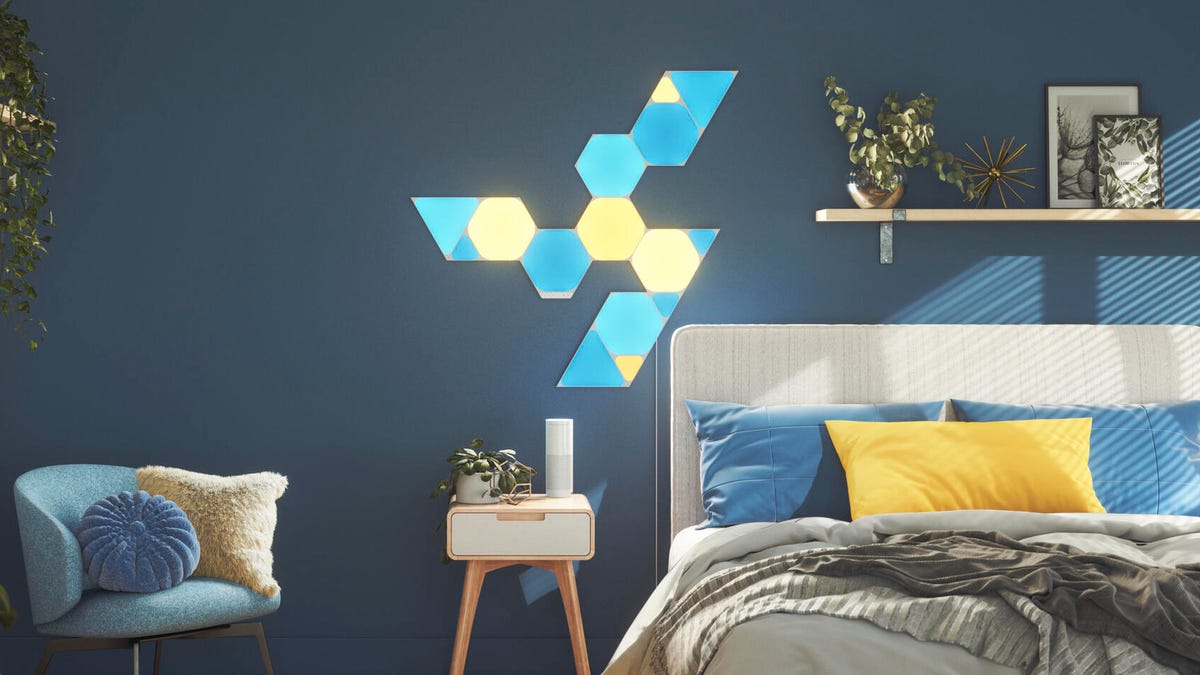 nanoleaf-mini-triangles-hexagons-2
