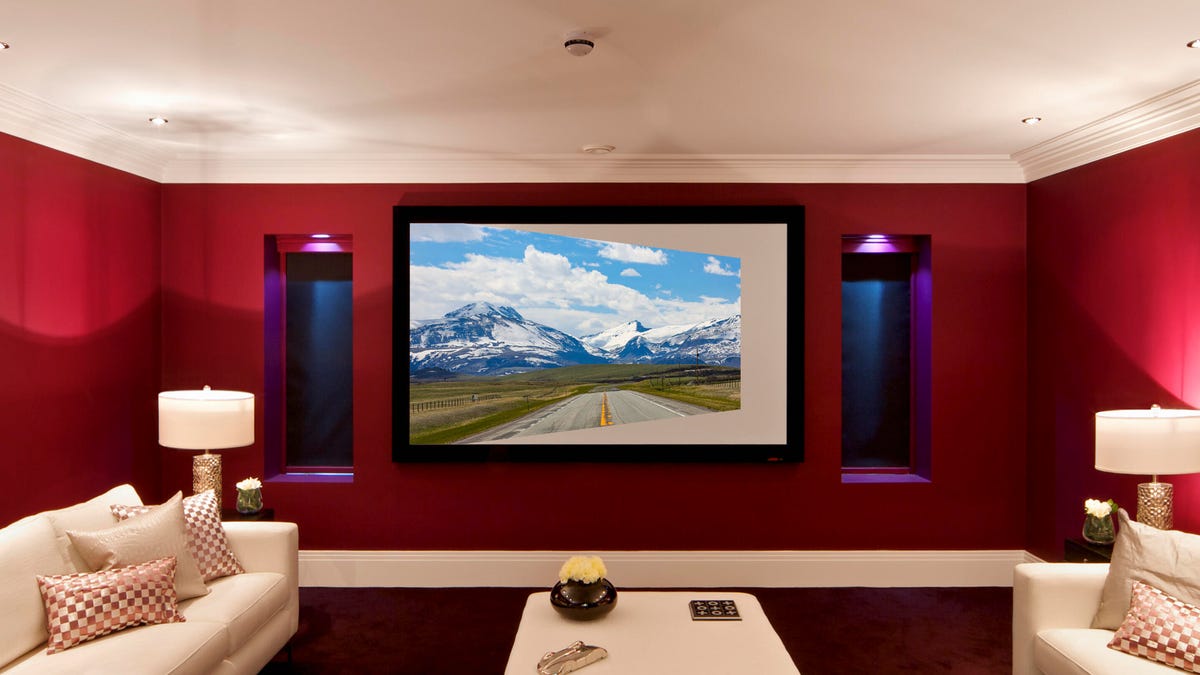 A trapezoidal image partially fills a rectangular screen.