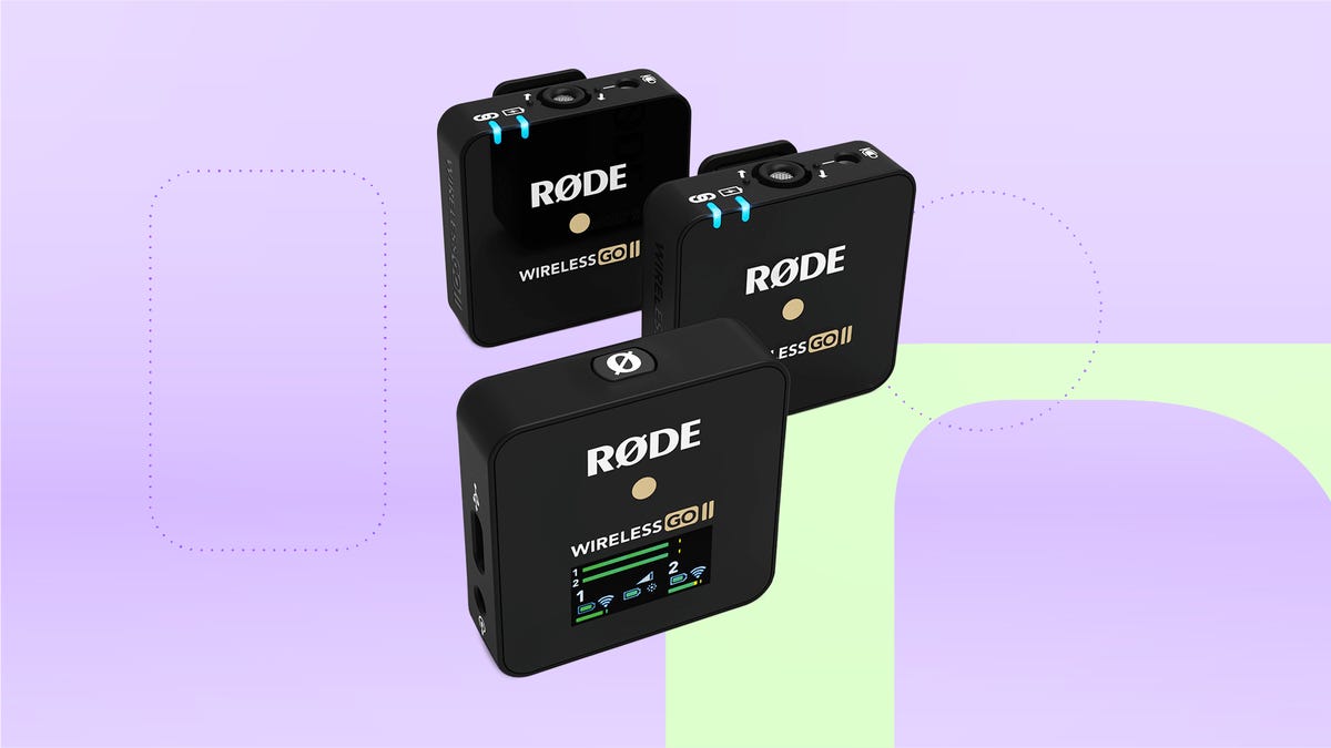 Rode Wireless Go II system with a purple background