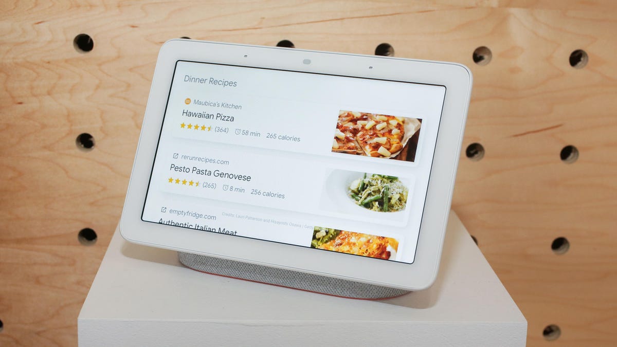Google Home Hub showing recipe options
