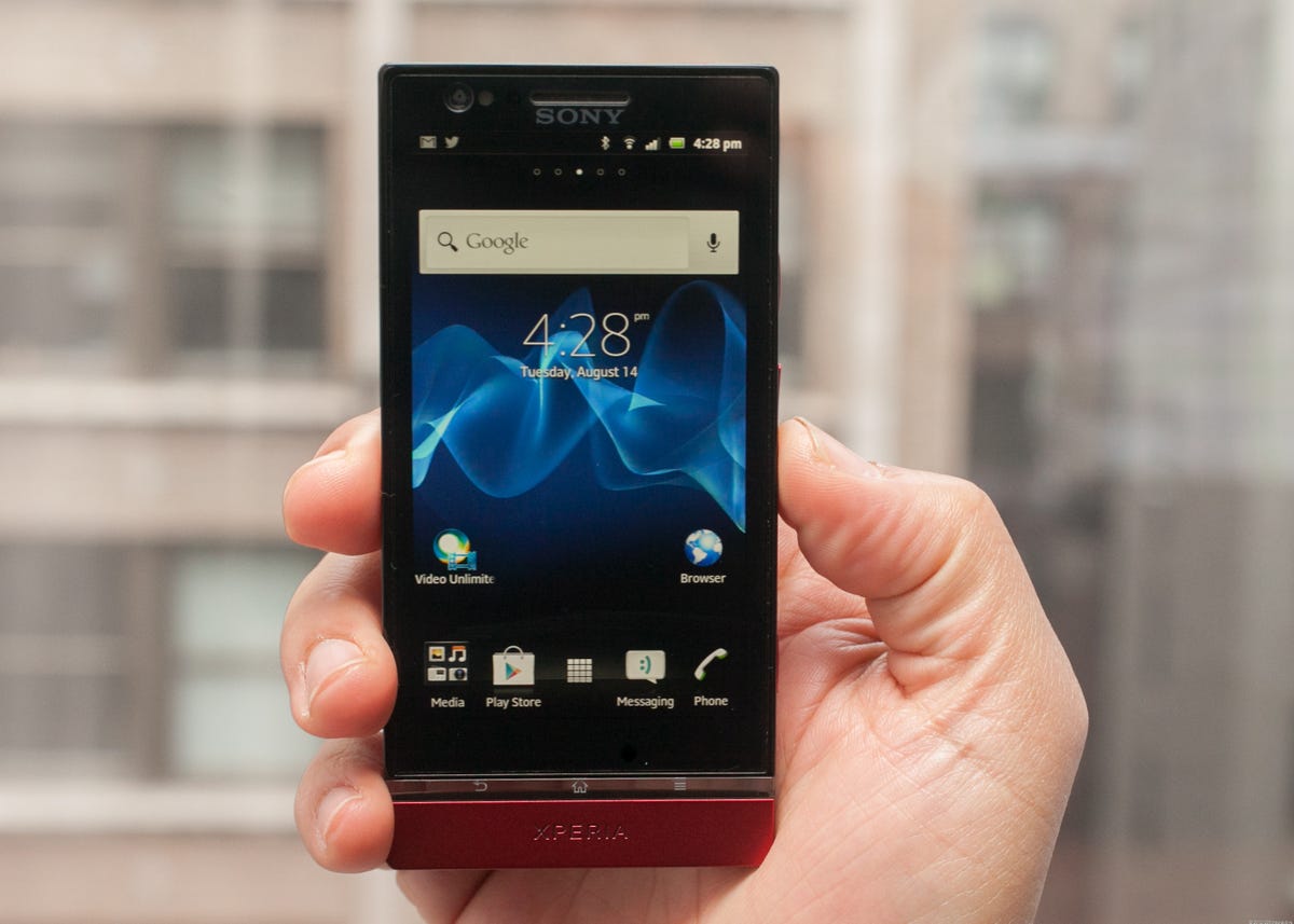 Sony Xperia P (red, unlocked)