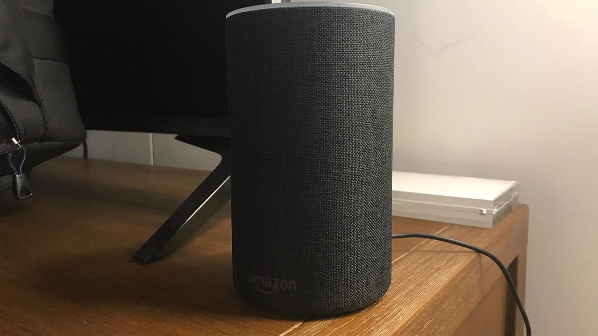 new-amazon-echo-close