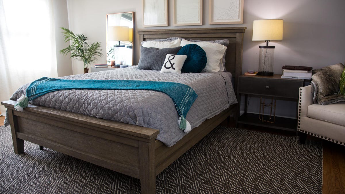 cnet-smart-home-stock-bed-10-1-18-8964