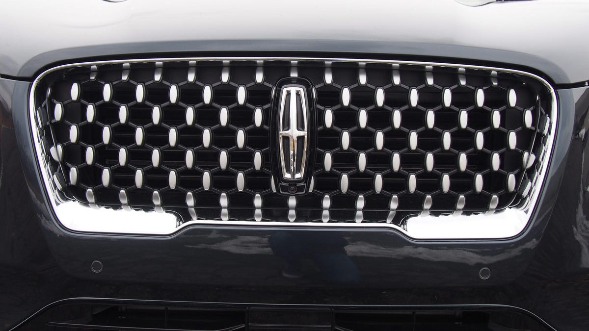 2020-lincoln-corsair-63