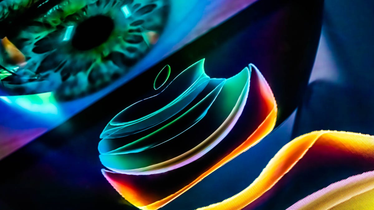 Apple AR/VR virtual reality headset