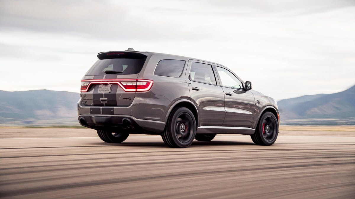2021-dodge-durango-hellcat-060