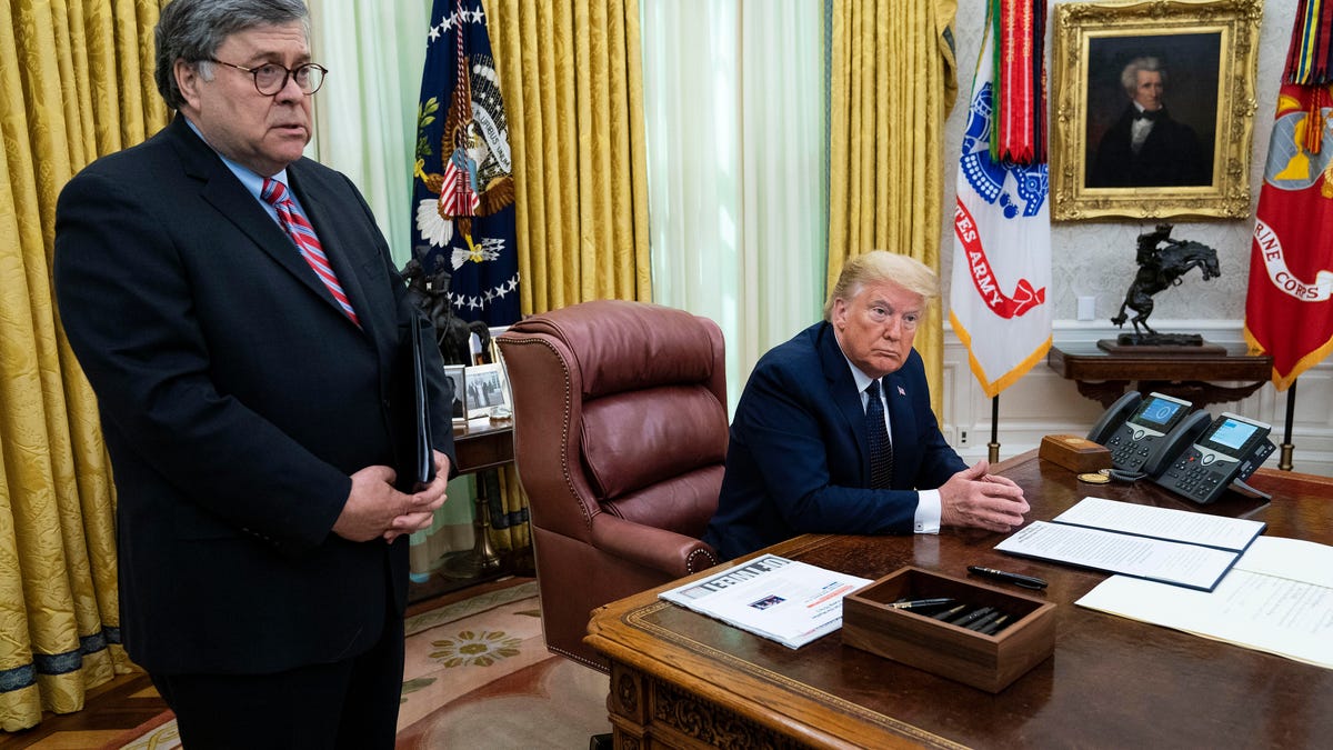 trump-and-bar-gettyimages-1227629567