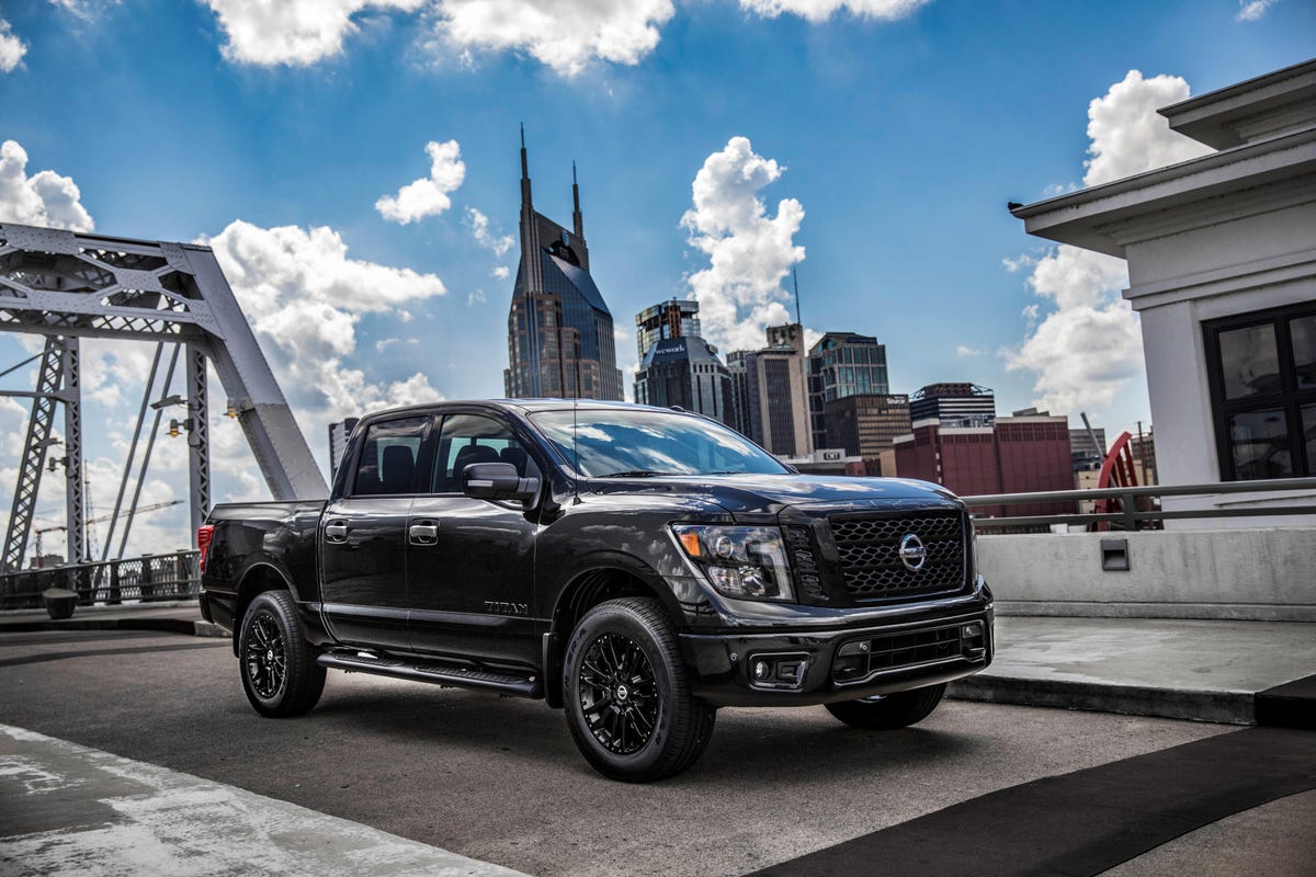 2018 Nissan Titan Midnight Edition