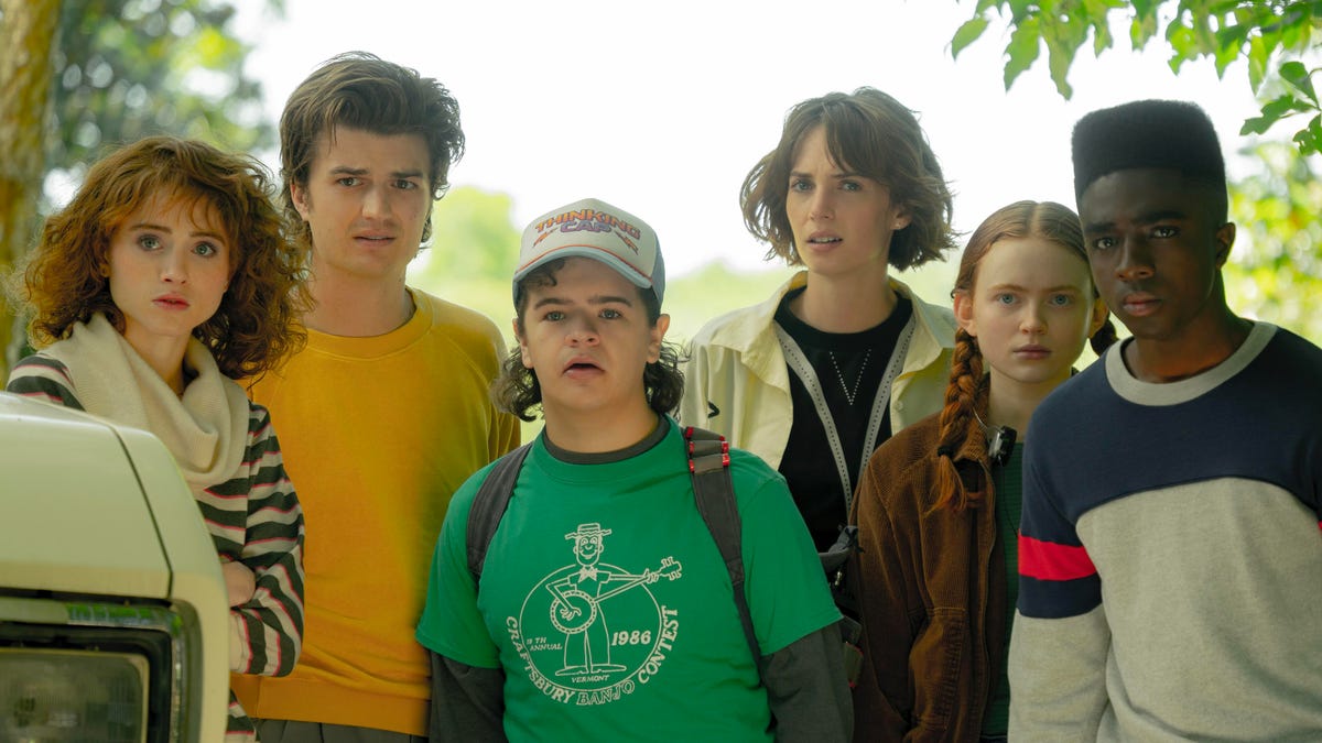 Gaten Matarazzo and other Stranger Things actors.