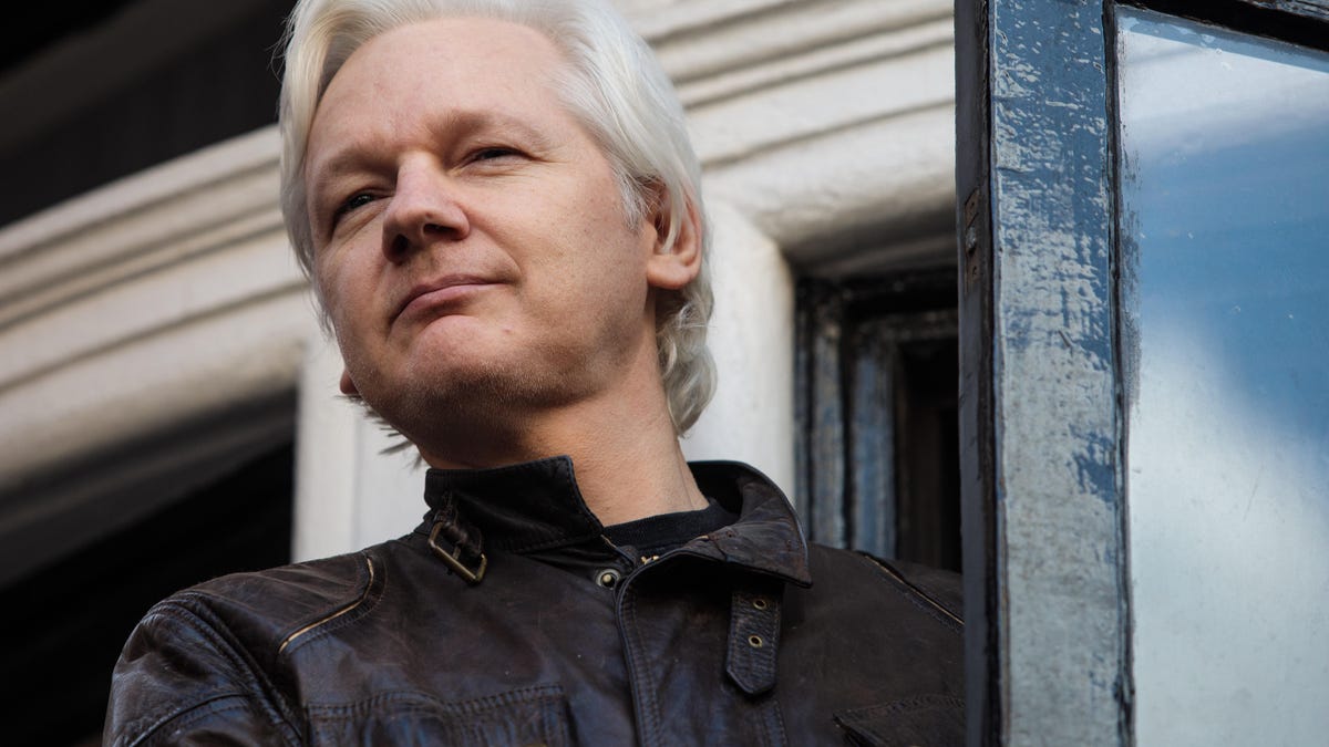 Sweden Announce That They Are Dropping Rape Charges Against Julian Assange